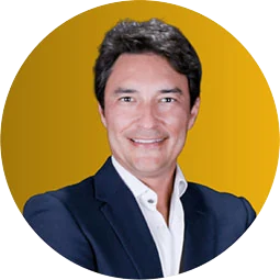 Dr. André Vilela